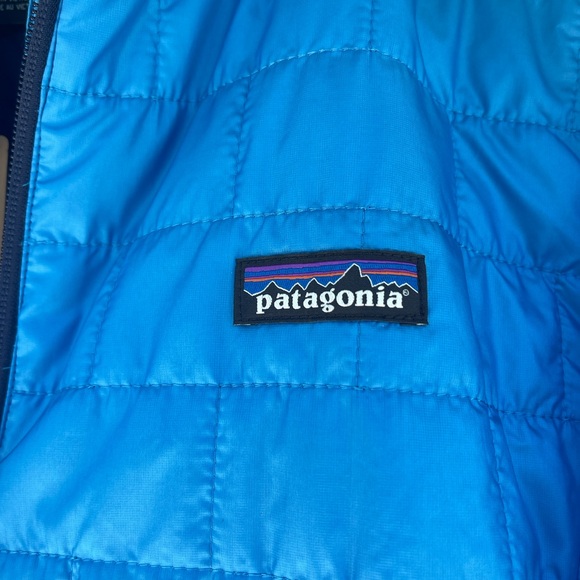 Brand new with tags Patagonia Vibrant Blue Puffer Jacket - Picture 2 of 9